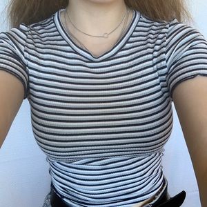 american eagle basic crop top